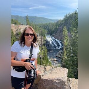 Meet your Posher, Angie